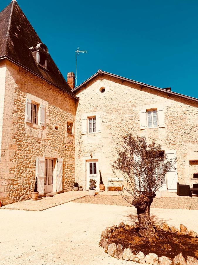 Bed and Breakfast Maison Du Roc Champagnac-de-Belair Экстерьер фото