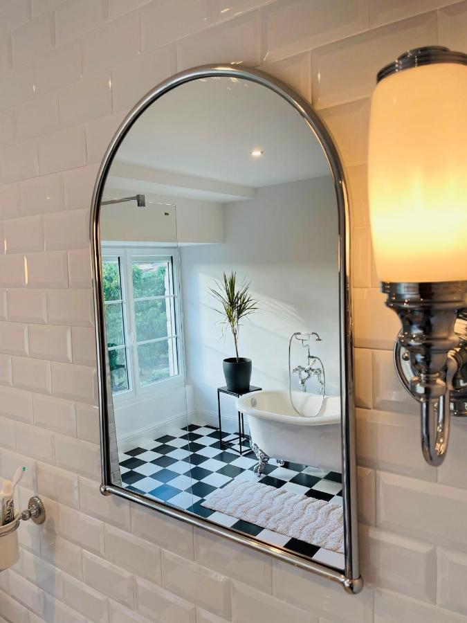 Bed and Breakfast Maison Du Roc Champagnac-de-Belair Экстерьер фото