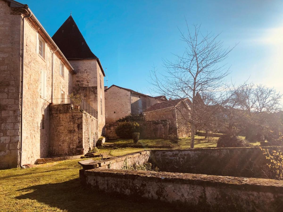 Bed and Breakfast Maison Du Roc Champagnac-de-Belair Экстерьер фото